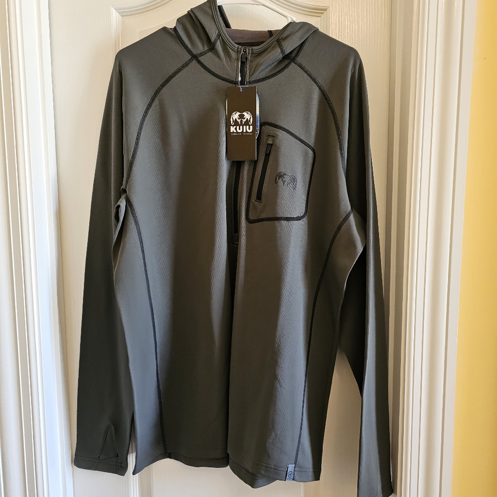 KUIU Gray Hooded Quarter-Zip Performance Pullover